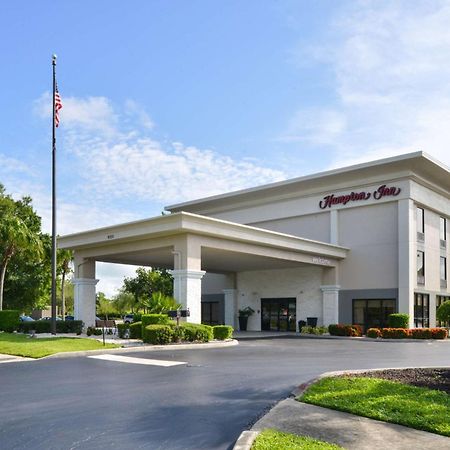 Hampton Inn Vero Beach Outlets Экстерьер фото