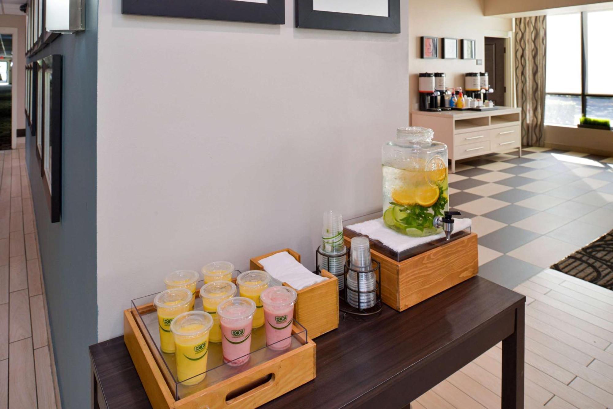 Hampton Inn Vero Beach Outlets Экстерьер фото